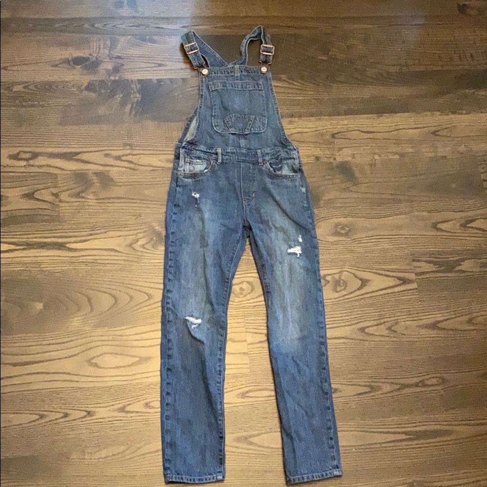 Gap girls distressed overalls (Lg)
